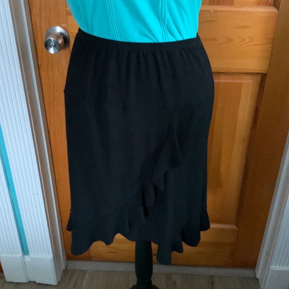 Black MLM M skirt